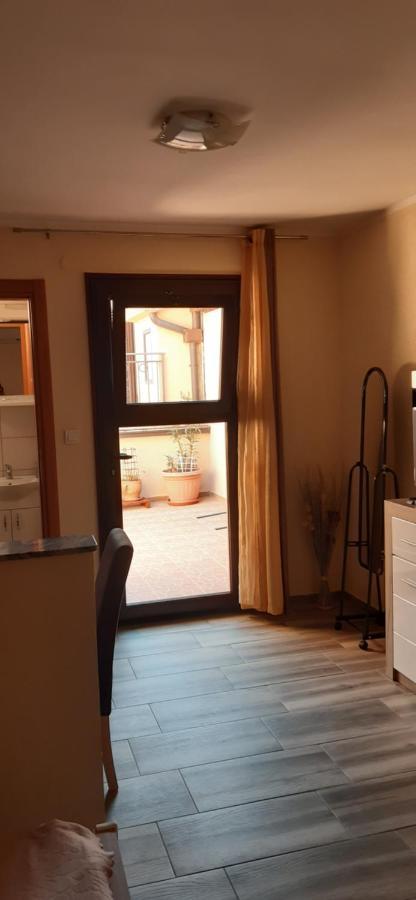 Sofi Apartment Котор Екстериор снимка