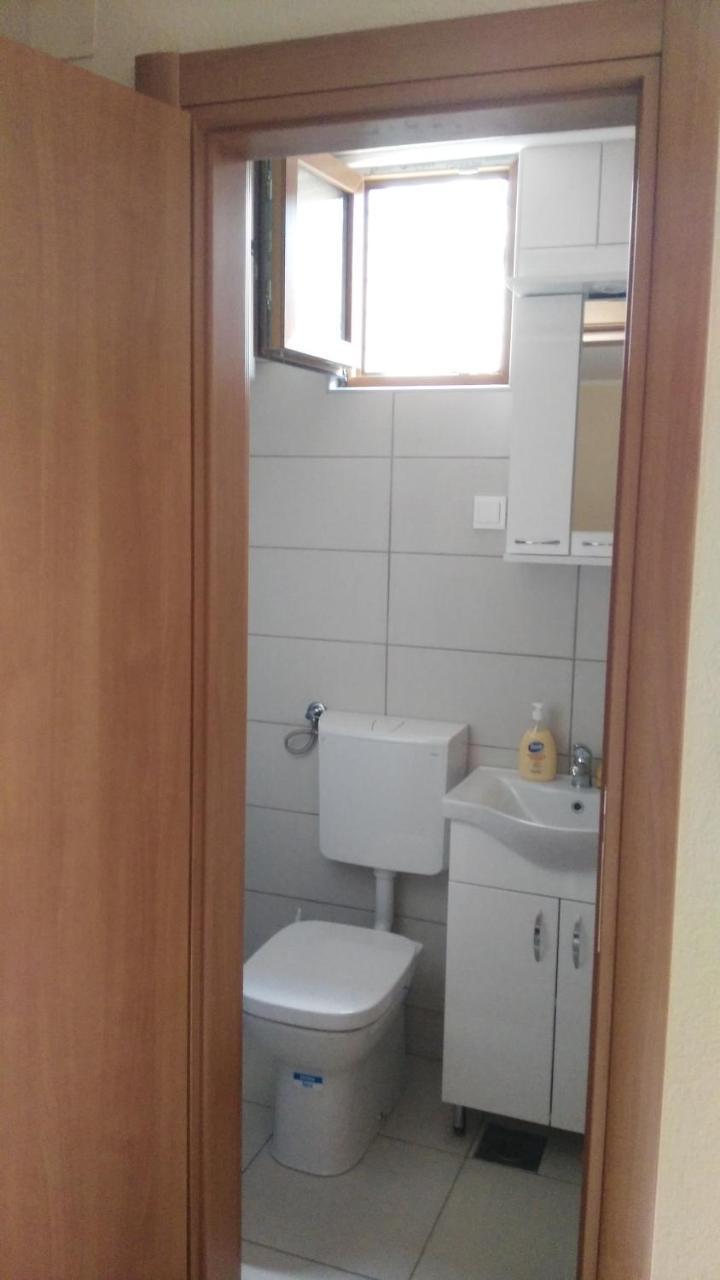 Sofi Apartment Котор Екстериор снимка
